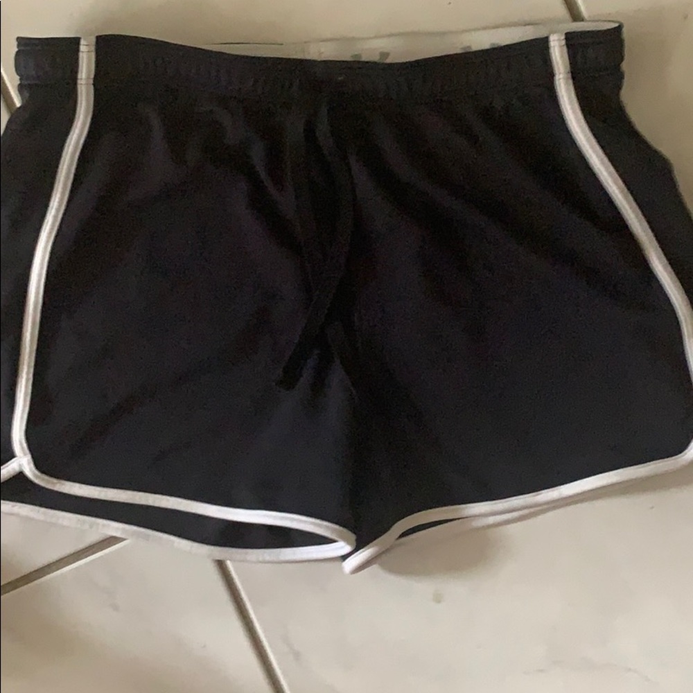 Under armor heat gear shorts